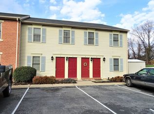425 Judie Ln APT B, Lancaster, PA 17603