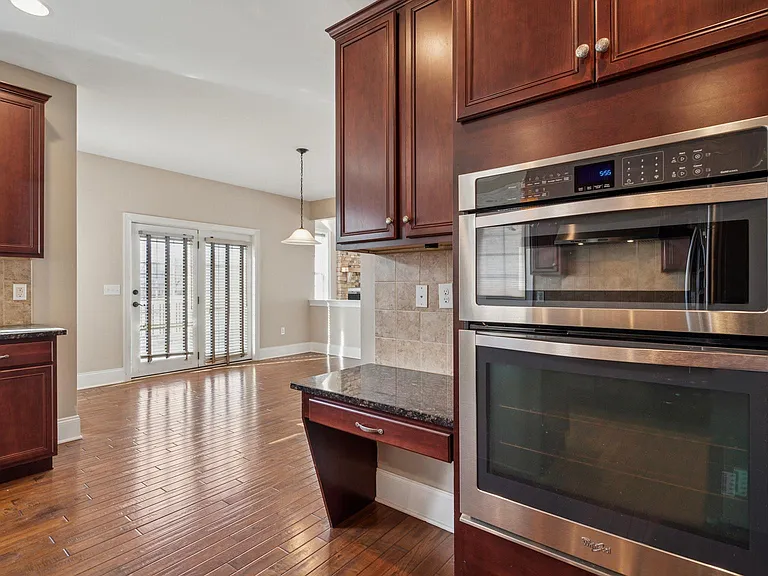 178 Pratt Ln — Photo 11