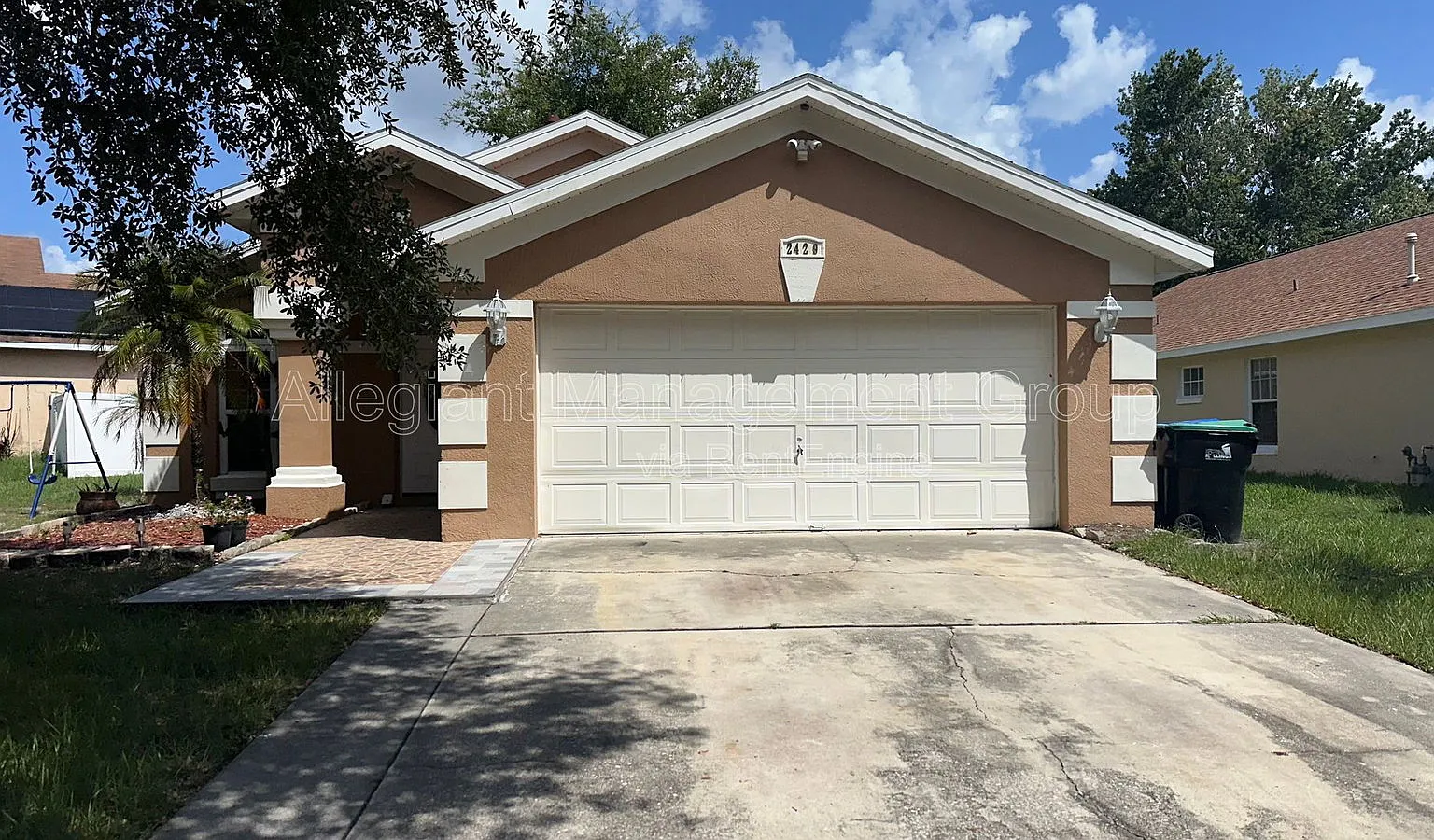 3 bed, 2.5 bath, 1468 sqft, $2,199 — Photo 1