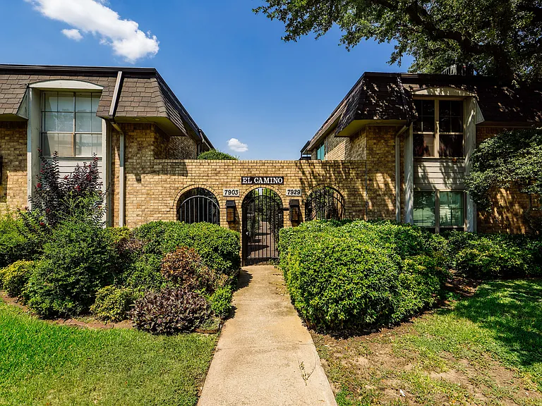 7929 Meadow Park Dr #201 — Photo 22