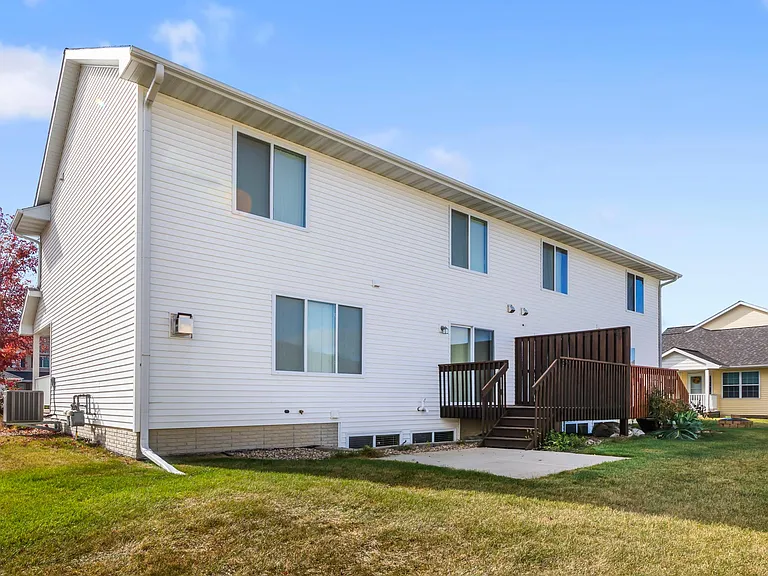 1160 Crescent View Dr NE — Photo 25