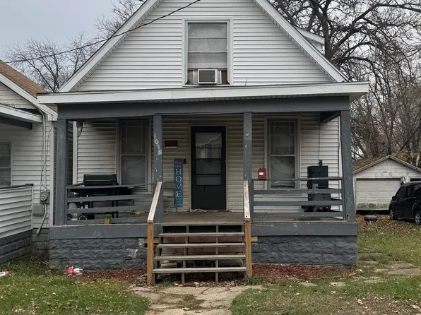 1018 E Kansas St, Peoria, IL 61603
