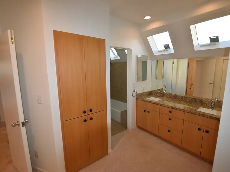 483 Forest Ave #A — Photo 7