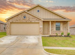 1473 Yachtclub Dr, Azle, TX 76020