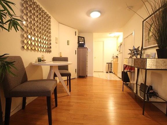 3rd image of 65 Sullivan St APT D