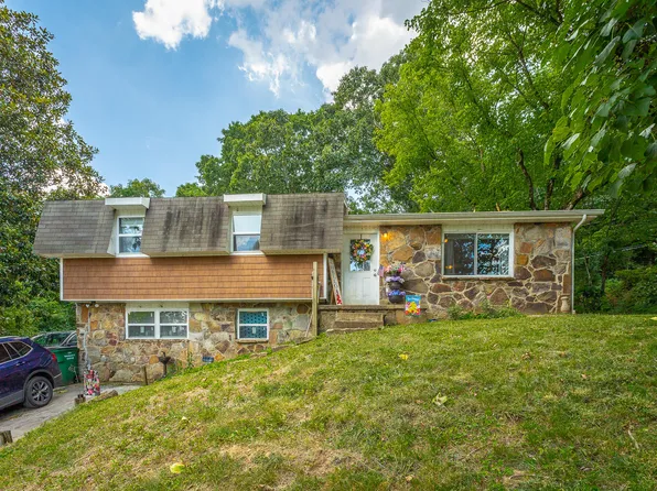 8806 Lake Villa Ln, Chattanooga, TN 37416