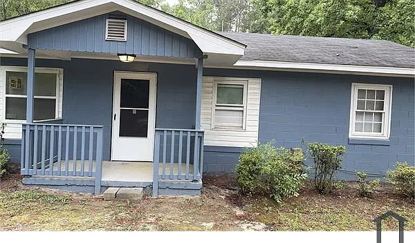4716 Muir St — Photo 2