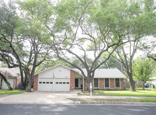 11715 Blackhawk Dr, Austin, TX 78759