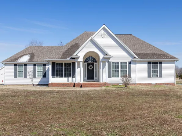 135 Erin Ln, West Paducah, KY 42086