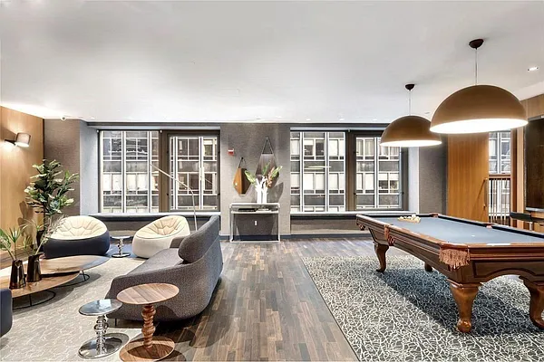 Rented by Compass | media 29