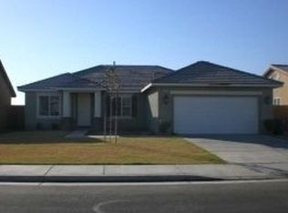 7907 Splendor Way, Bakersfield, CA 93313