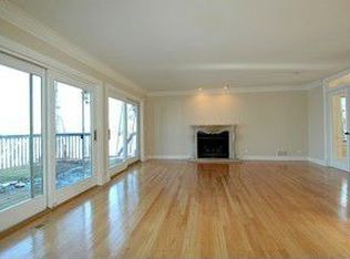 4016 Pitzen Rd, Johnsburg, IL 60051