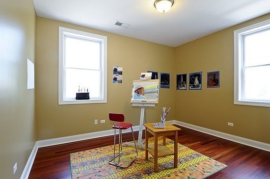 5th image of 1056 W Lawrence Ave APT 3C