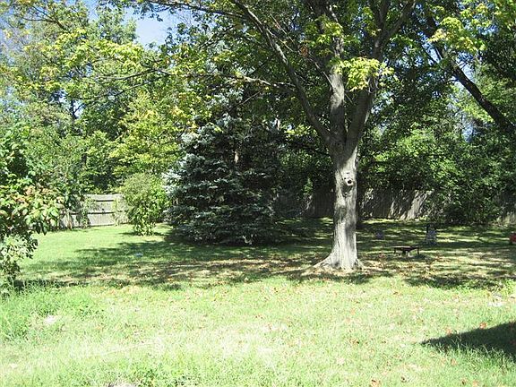3rd image of 10979 Aldbough Ct