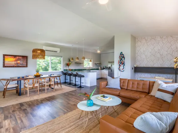 59-756 Kamehameha Hwy APT A, Haleiwa, HI 96712