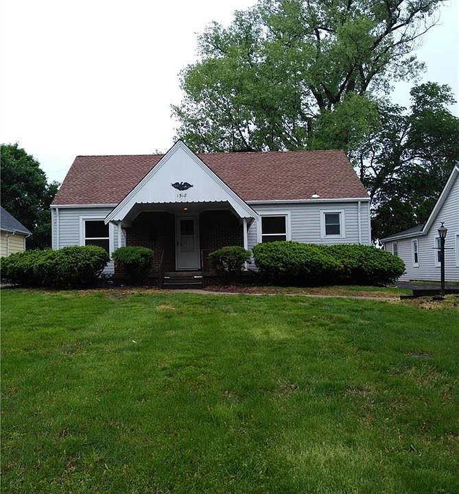 1st image of 1518 S Dodgion Ave