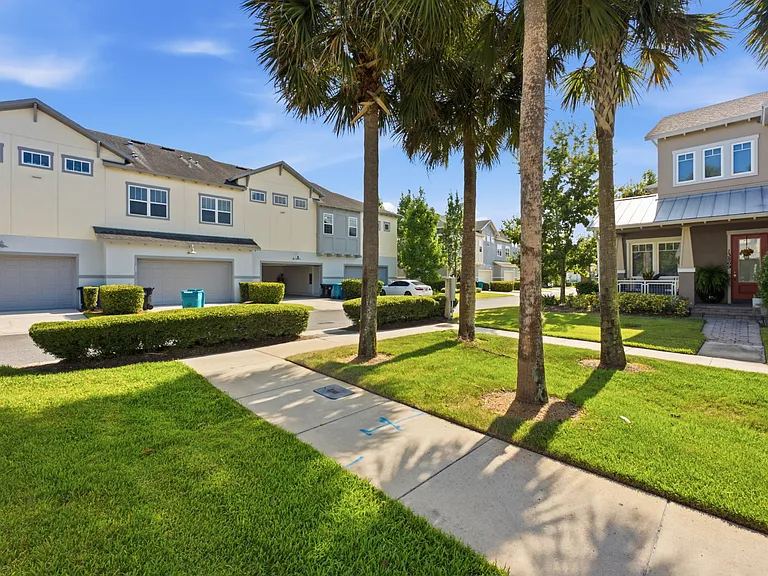 9025 Laureate Blvd — Photo 42