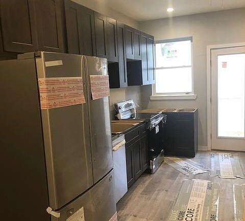 2nd image of 1949 N 18th St #2