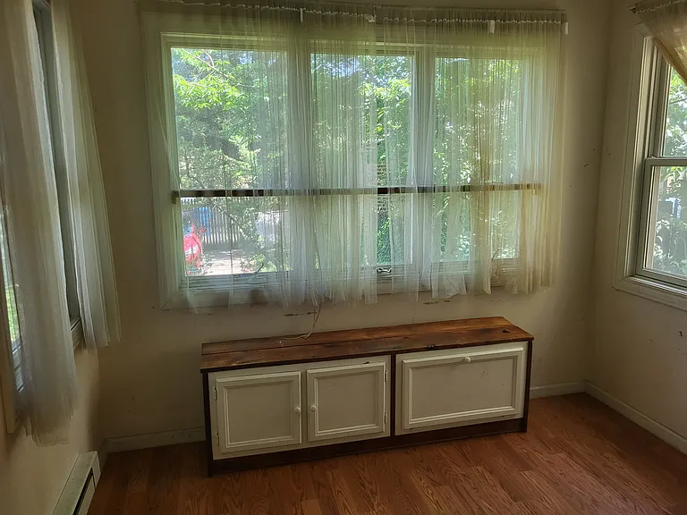 5403 S Maryland Ave — Photo 17
