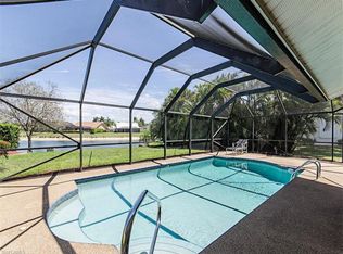 268 Saint James Way, Naples, FL 34104