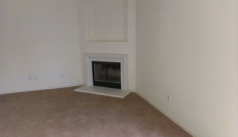 3rd image of 3321 Settlement Dr