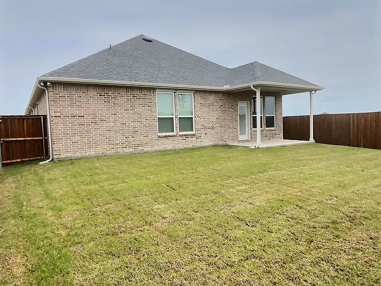 2408 Merganser St — Photo 3