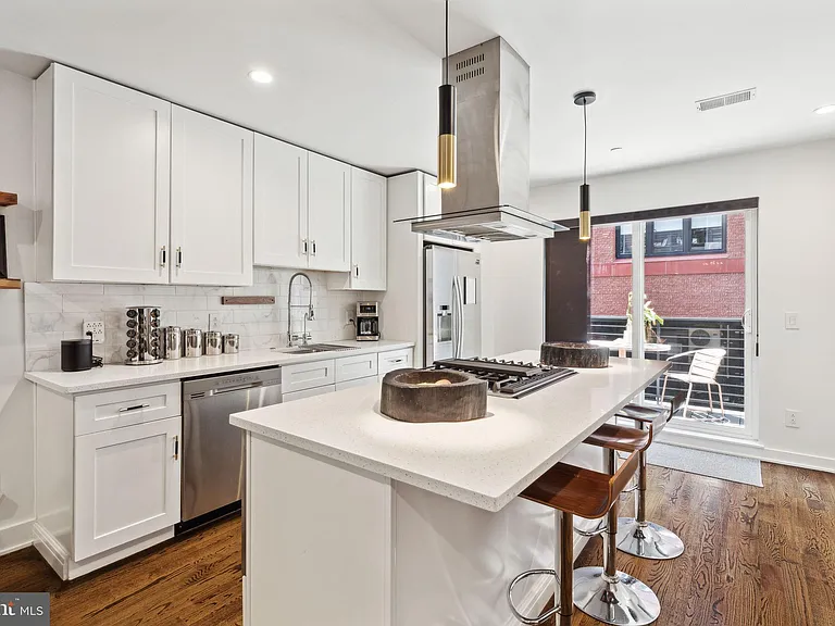 1506 N Philip St — Photo 18