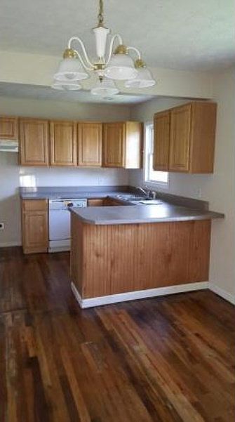 2nd image of 317 Lynn Ave