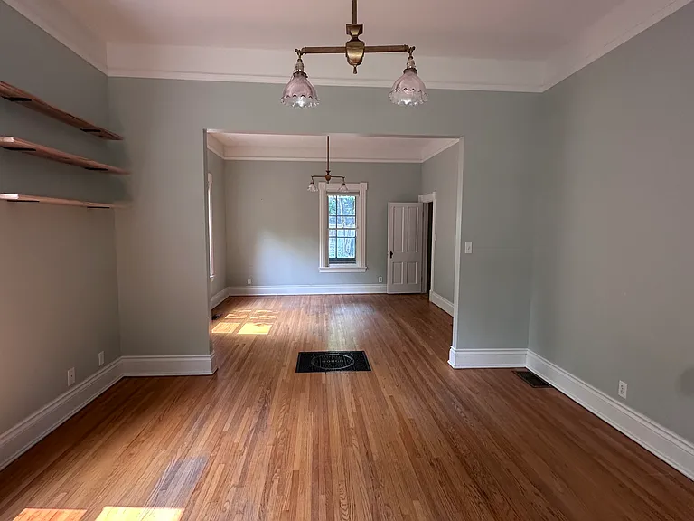 520 3rd Ave E — Photo 10