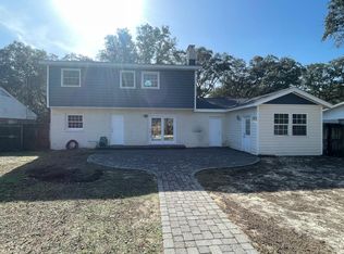 74 Meigs Dr, Shalimar, FL 32579