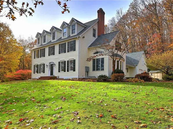 574 Huckins Road, Cheshire, CT 06410