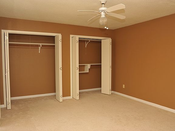 5th image of 6911 Weiss Dr