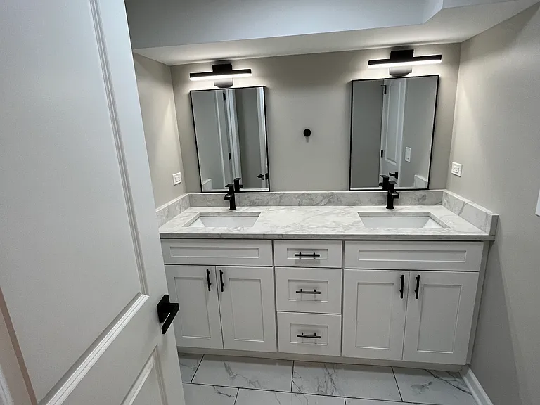 Bathroom #2