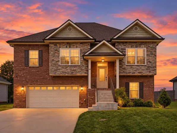 340 Chase Dr, Clarksville, TN 37043