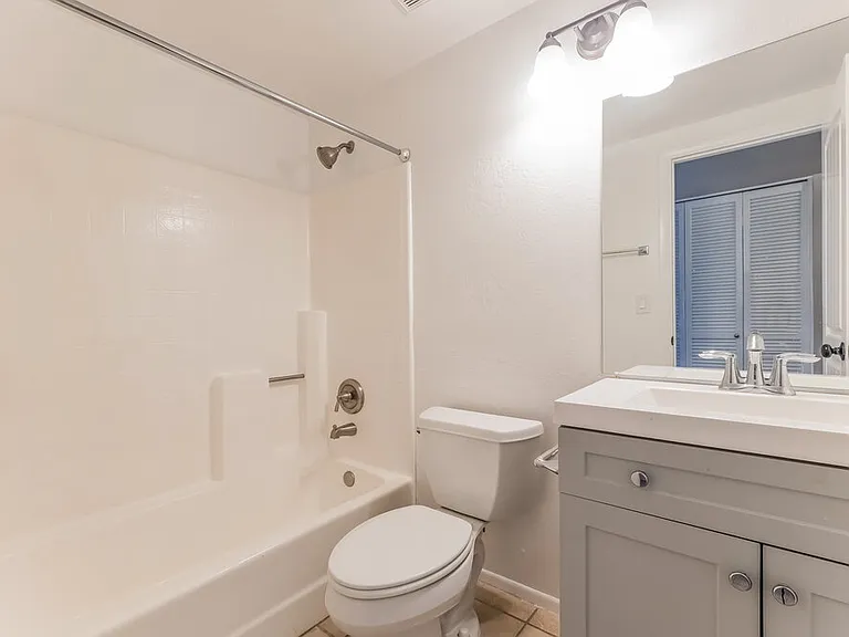 25 W Gary Ave — Photo 16