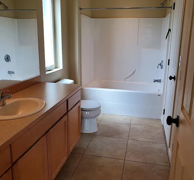 2310 N Ridgeview Ln — Photo 6