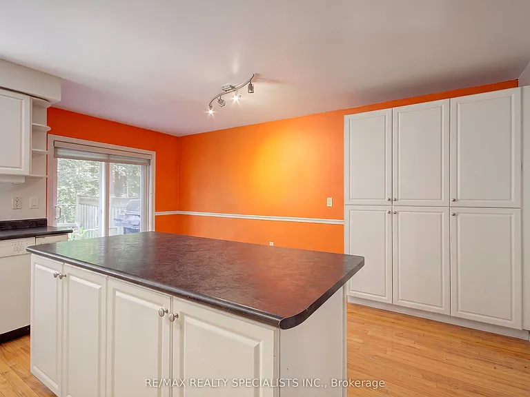 6629 Blackheath Rdg — Photo 7