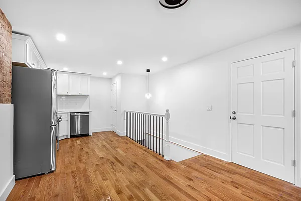 Rented by Douglas Elliman | media 2