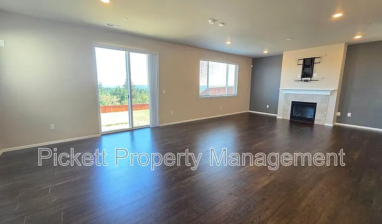 1032 Baker Heights Loop — Photo 16