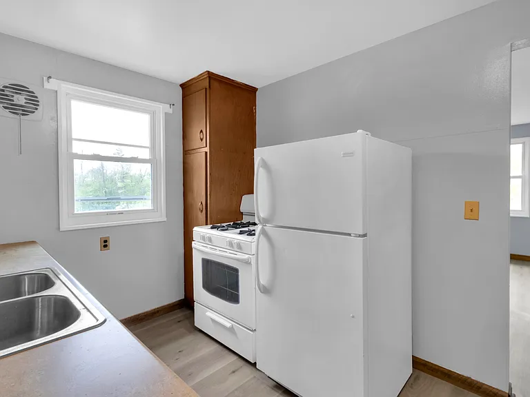 833 Millersport Hwy #4 — Photo 7