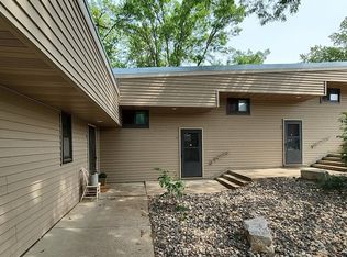 110203 Village Rd, Chaska, MN 55318