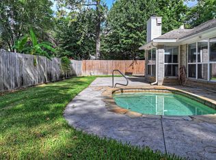 15 White Bark Pl, Spring, TX 77381
