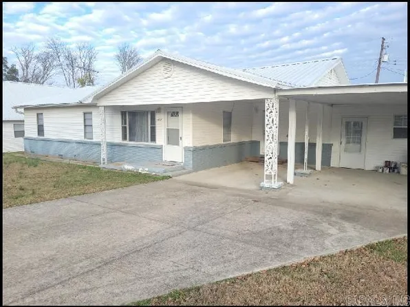 1202 N Holly St, Beebe, AR 72012
