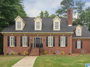 108 Roundabout Dr, Trussville, AL 35173