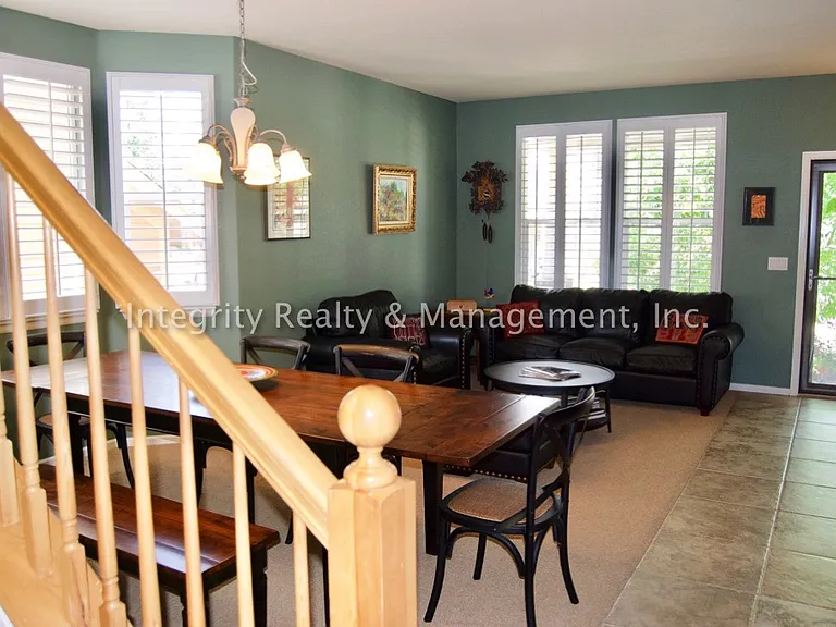 10328 Longwood Way — Photo 4