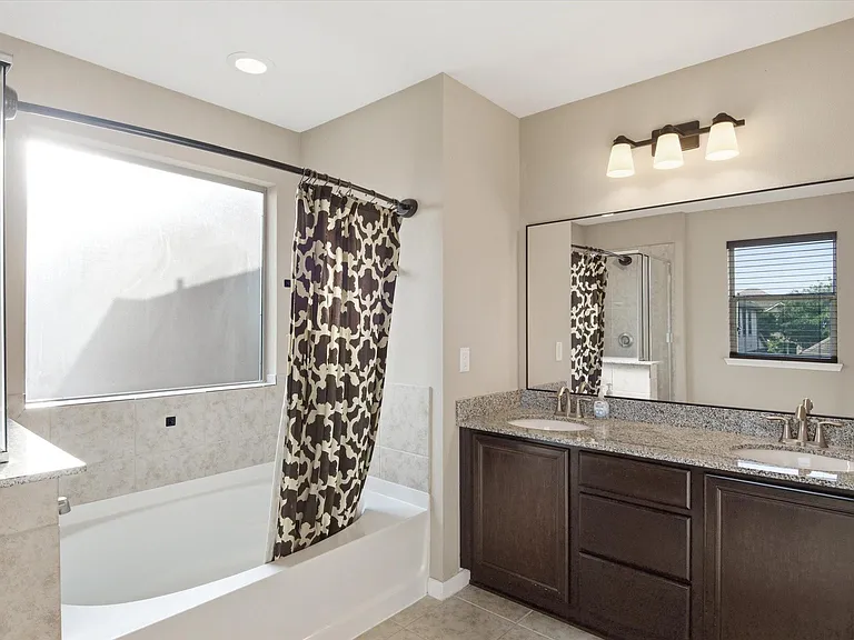 16515 Williamstown Dr — Photo 23