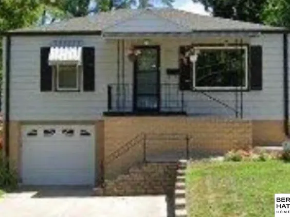 3223 N 40th St, Omaha, NE 68111