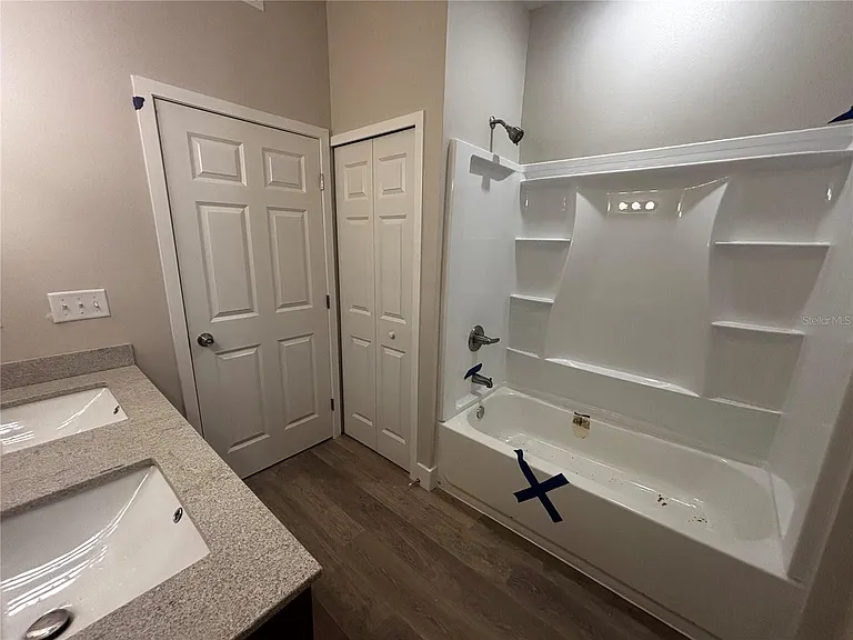 4424 S Texas Ave #205 — Photo 6