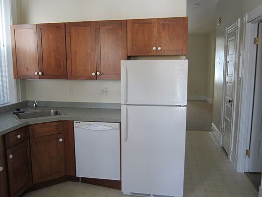 3rd image of 3917A Flad Ave #A