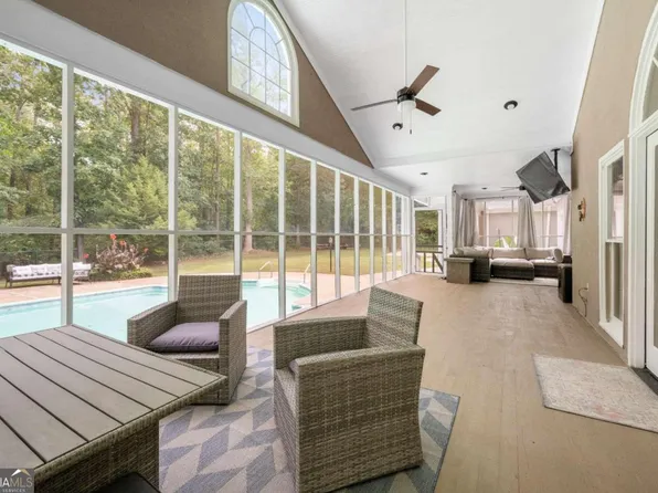 5078 Old Mountain Trl, Powder Springs, GA 30127